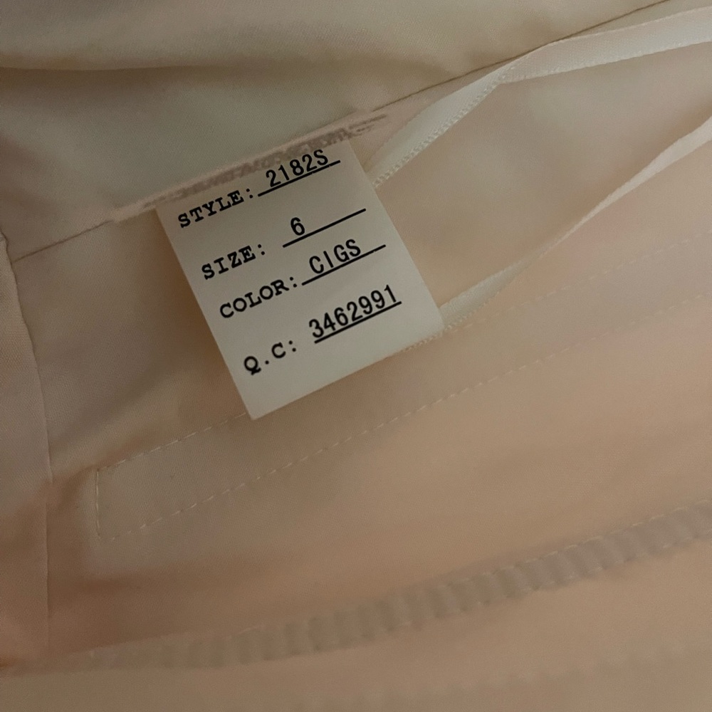 Casablanca wedding dress - Picture 13 of 14